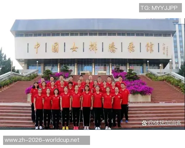 重庆排球队的实力揭秘：排球巨献背后的故事与荣耀
