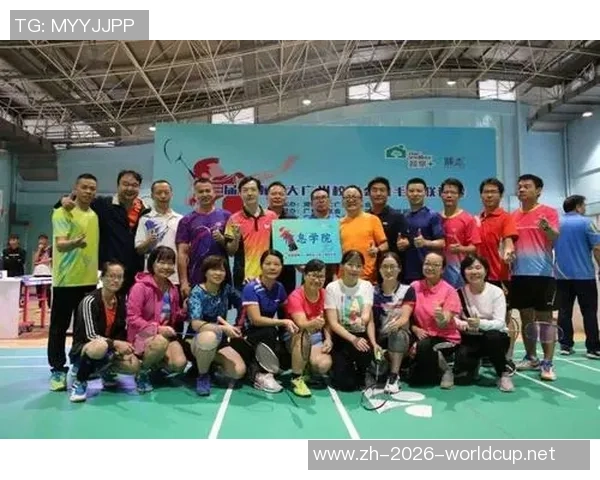 重庆羽毛球队荣登羽毛球战术排行榜第三名展现强大实力与团队合作精神